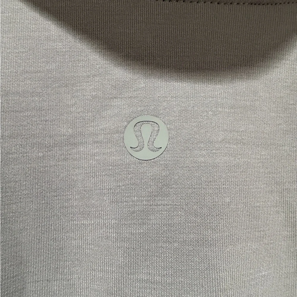 Auth. ✅ RARE Lululemon Softstreme Brushed Half-Zip in “Jade Grey” Size 12 💚🩶